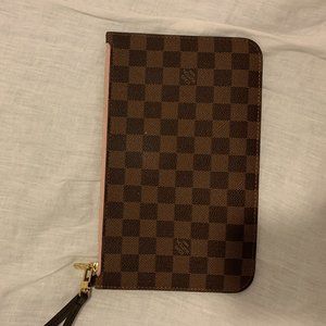 Louis Vuitton Neverfull Pochette